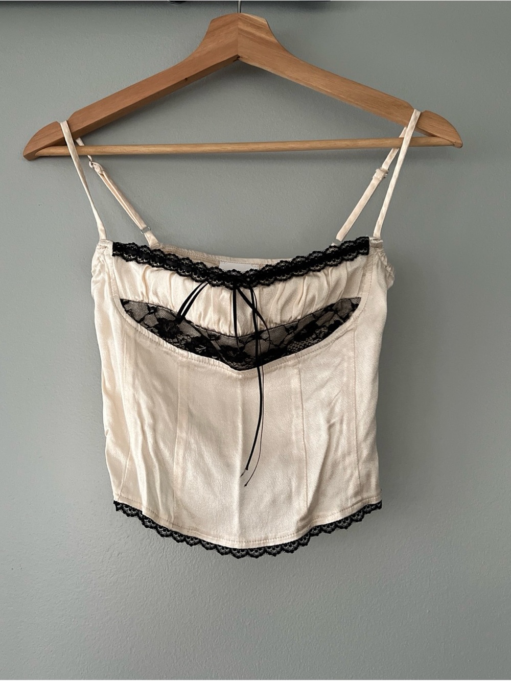 Sky to Moon Women's Small Ivory Cream Black Lace Sleeveless Corset Style Top Y2K